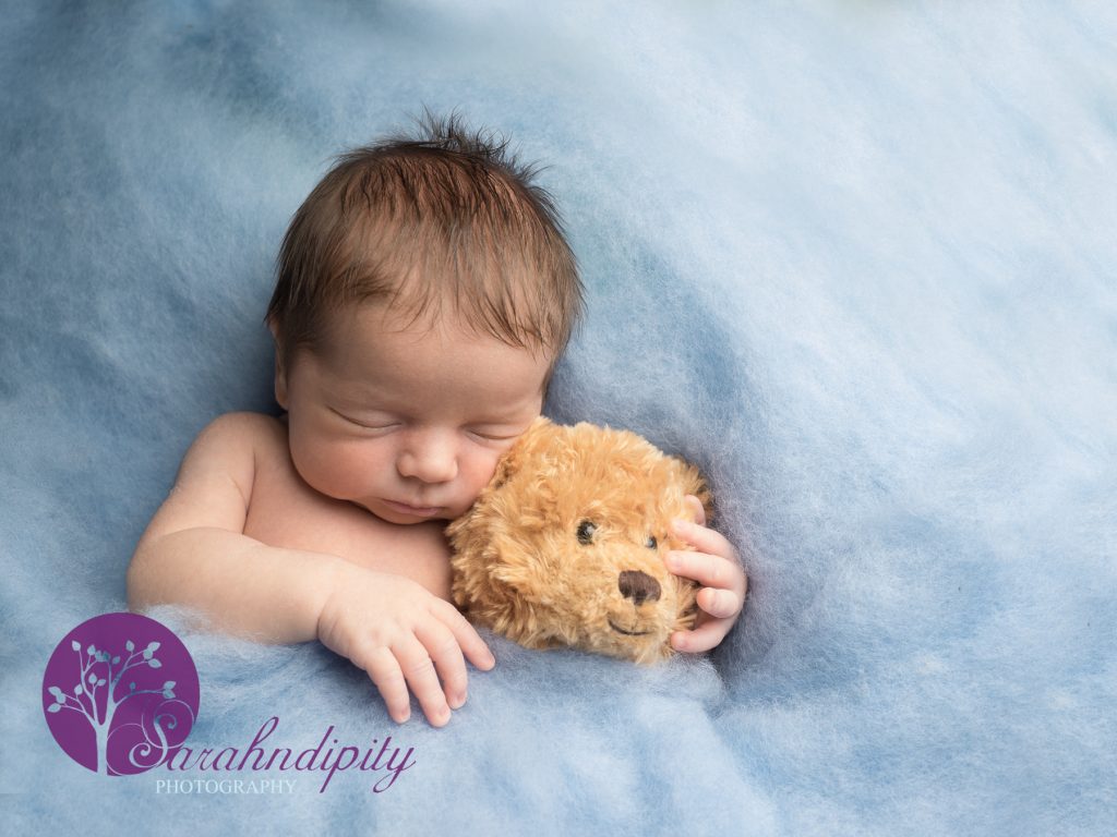 Newborn baby photography stanford le hope essex