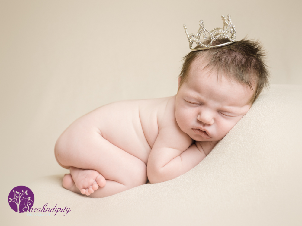 tiny toes and posed Newborn Baby Photography Thurrock Essex