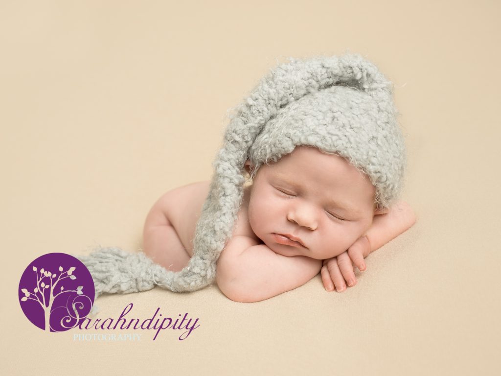 Newborn Baby Photography - Newborn Session Sarahndipity Photography