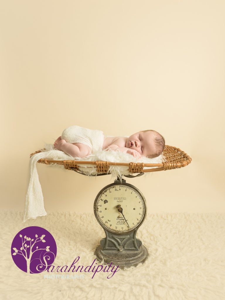 Newborn Baby Photography - Newborn Session Sarahndipity Photography South Ockendon